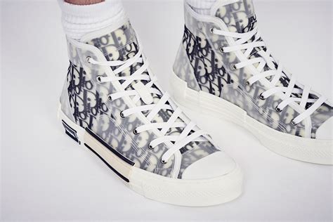 guilted effect dior sneakers|best Dior shoes.